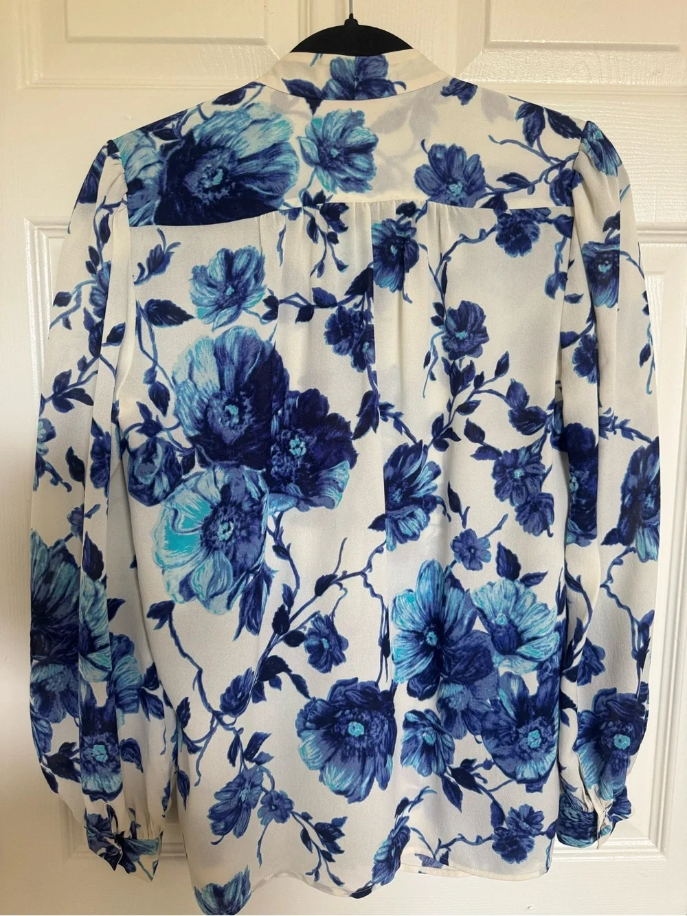 Tory Burch Blue and White Floral Bow-Neck 100% Silk Blouse